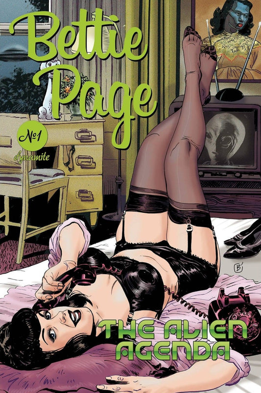 Bettie Page: The Alien Agenda #1 Jimmy Broxton